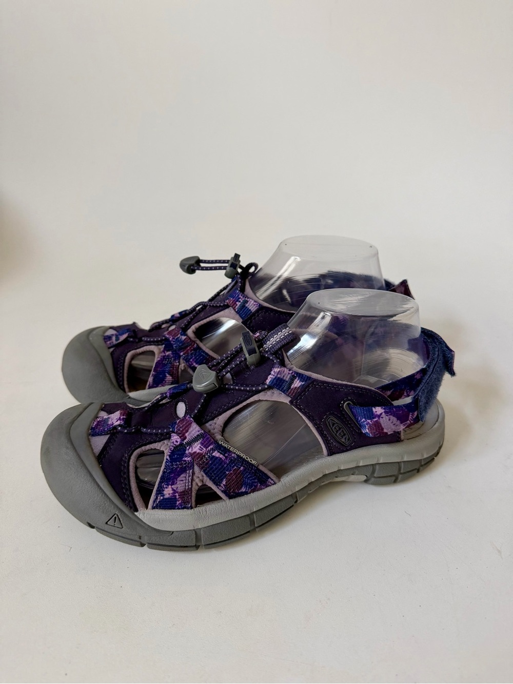 Keen Women’s Ravine H2 Sandal size 8.5